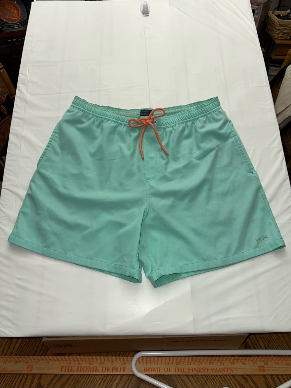 HUK Men’s Large Aqua Swim Trunks Board Shorts Fishing